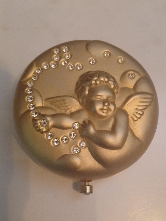 Estee Lauder Other - Estee Lauder Gold April Angel Compact & Powder